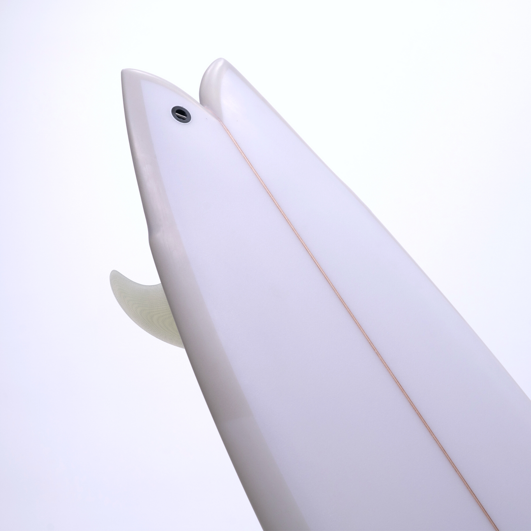 Space Hawk Twin Fin + Rear Stabiliser